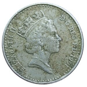 United Kingdom 5 Pence Coin - Elizabeth II 3rd Portrait (Small type)