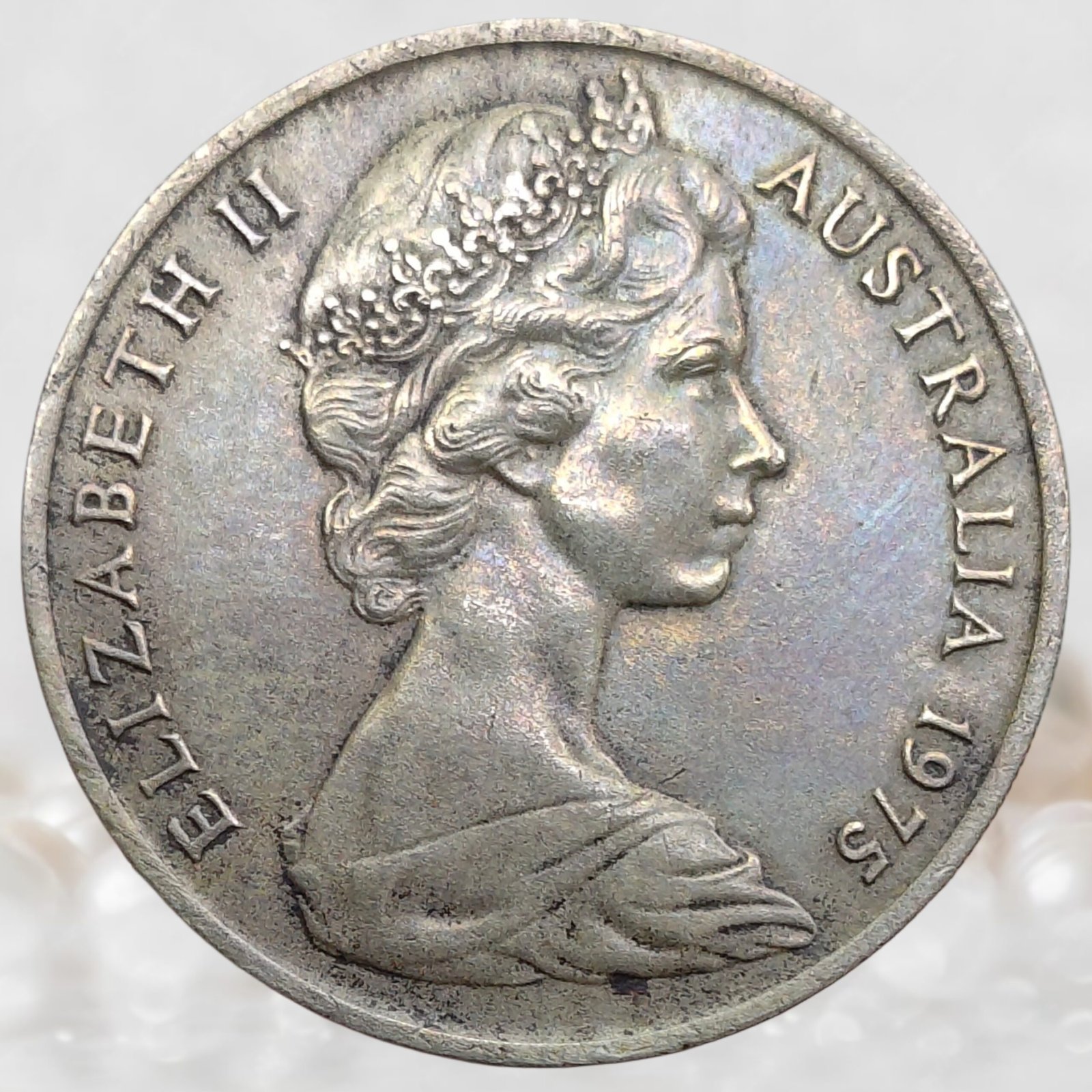 Australia Queen Elizabeth II 2nd Portrait 20 Cents Coin Copper-Nickel Collectible (1)
