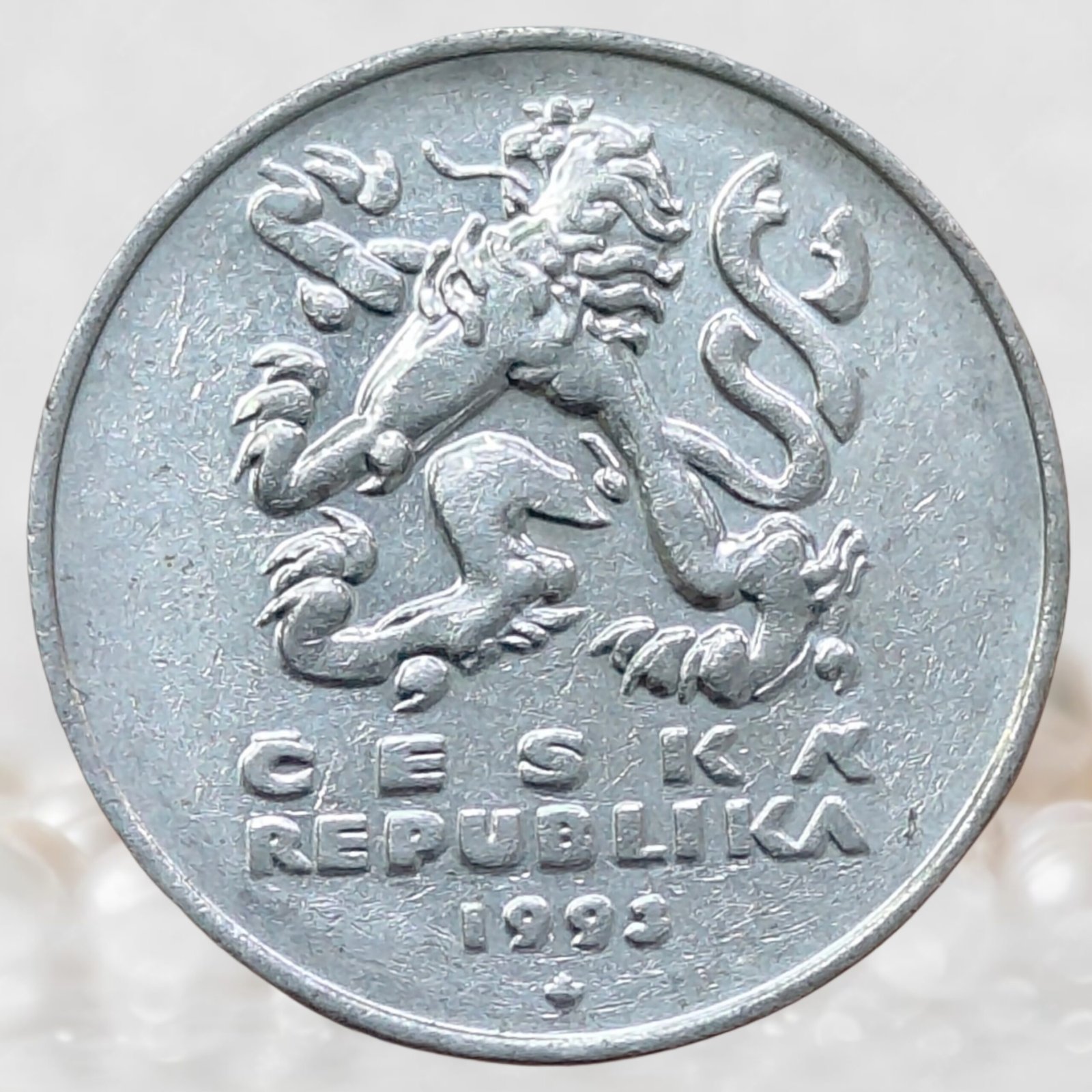 Czech Republic 5 Korun Coin Nickel Plated Steel Collectible (1)