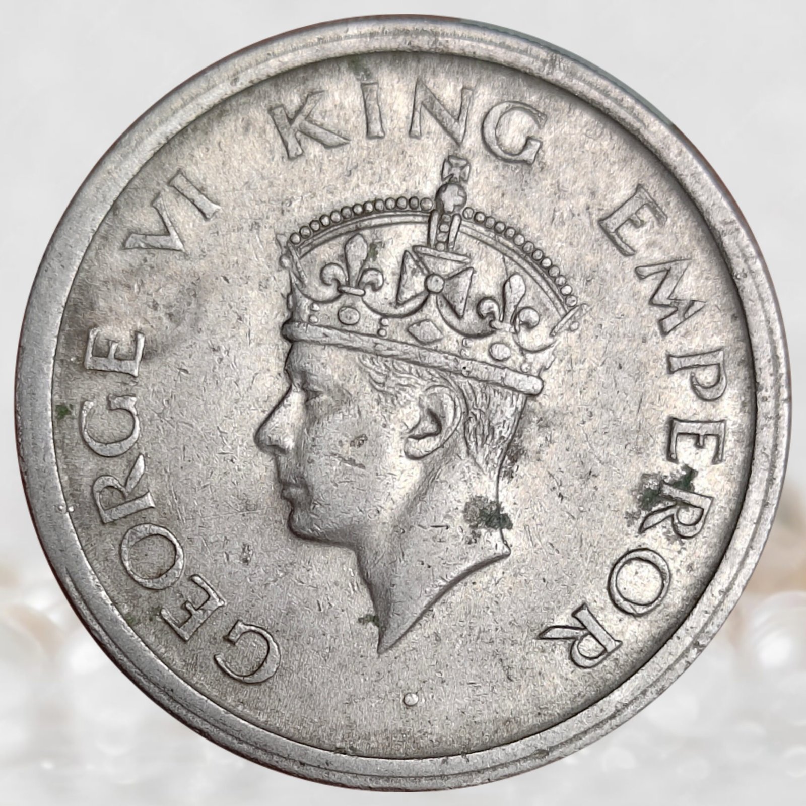 George VI - 1 Rupee British India1947 AD Bombay Mint (1)