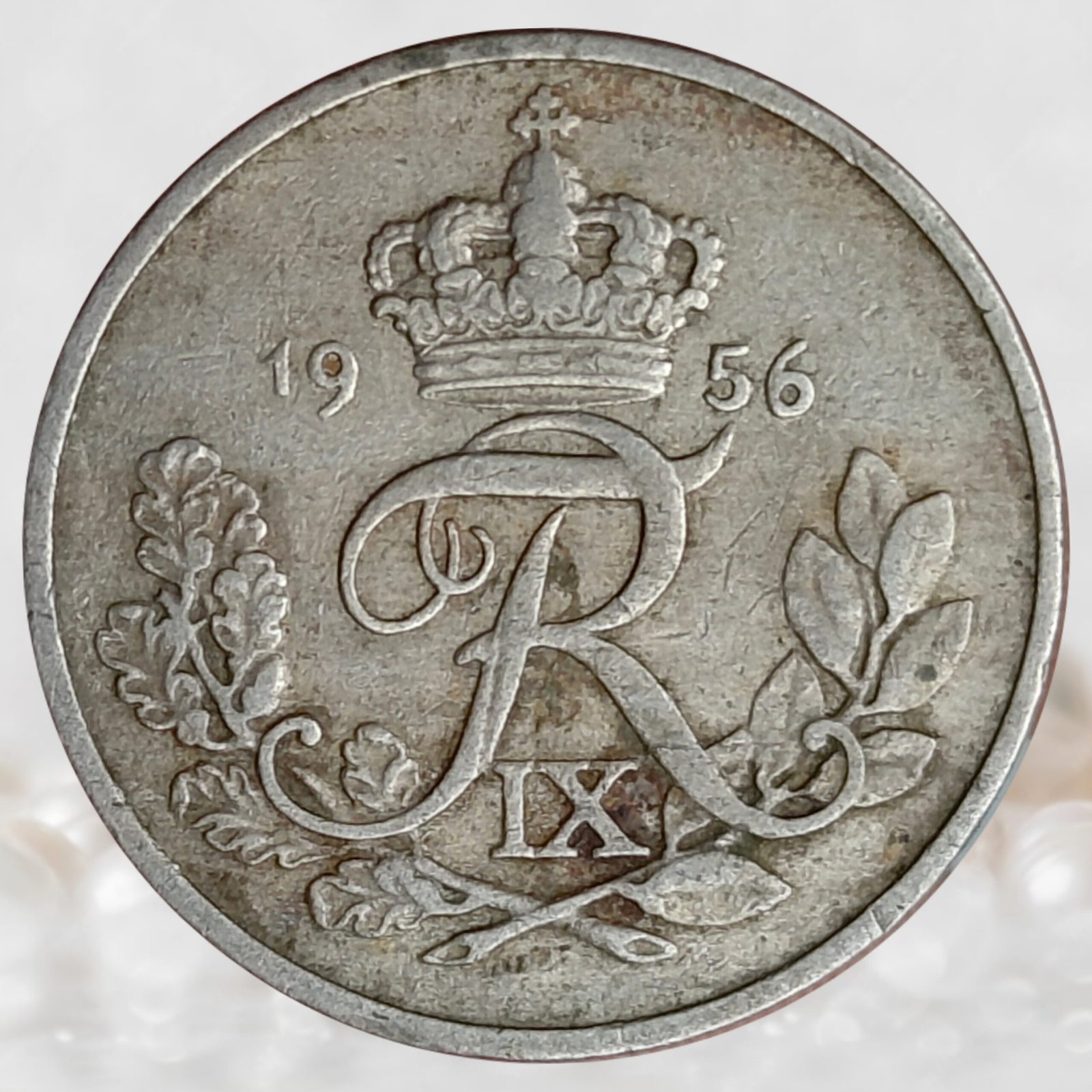 Denmark 10 Øre Copper-Nickel Collectible (1)